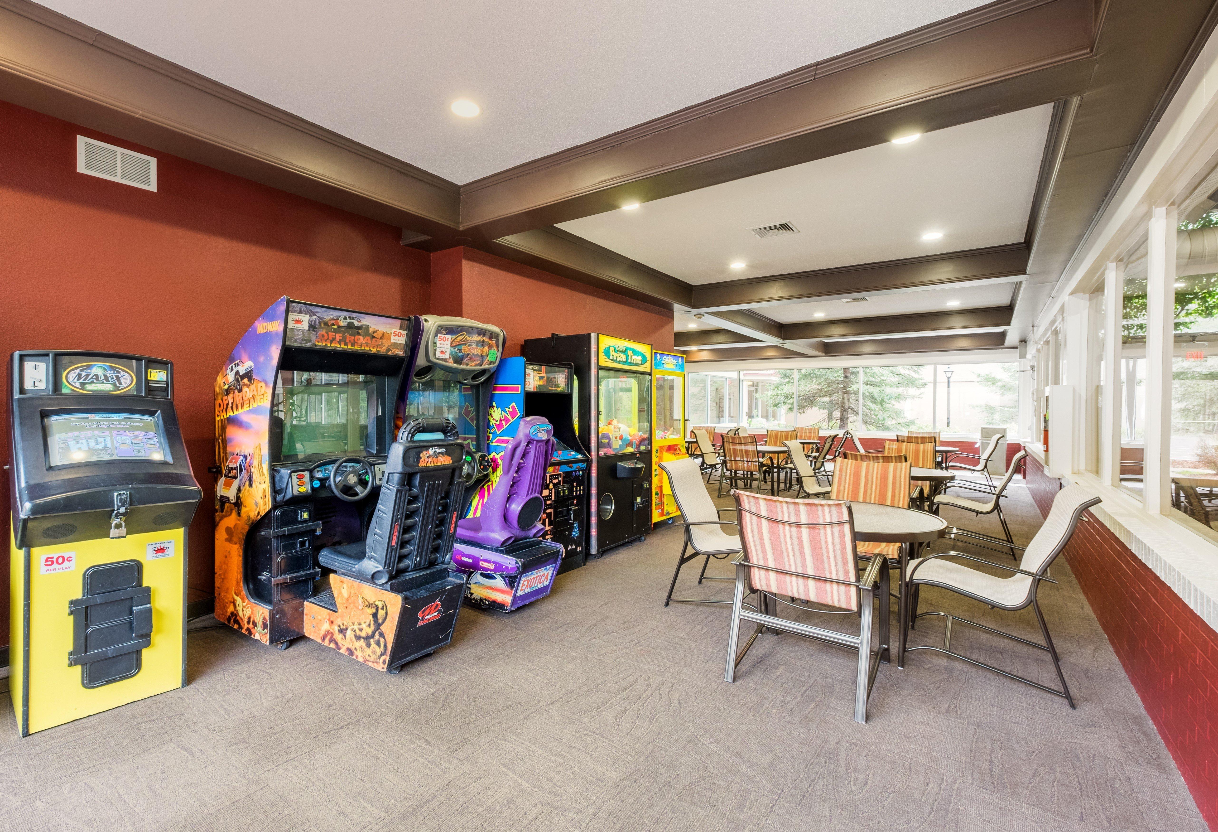 Red Roof Inn Plus+ South Deerfield - Amherst Экстерьер фото