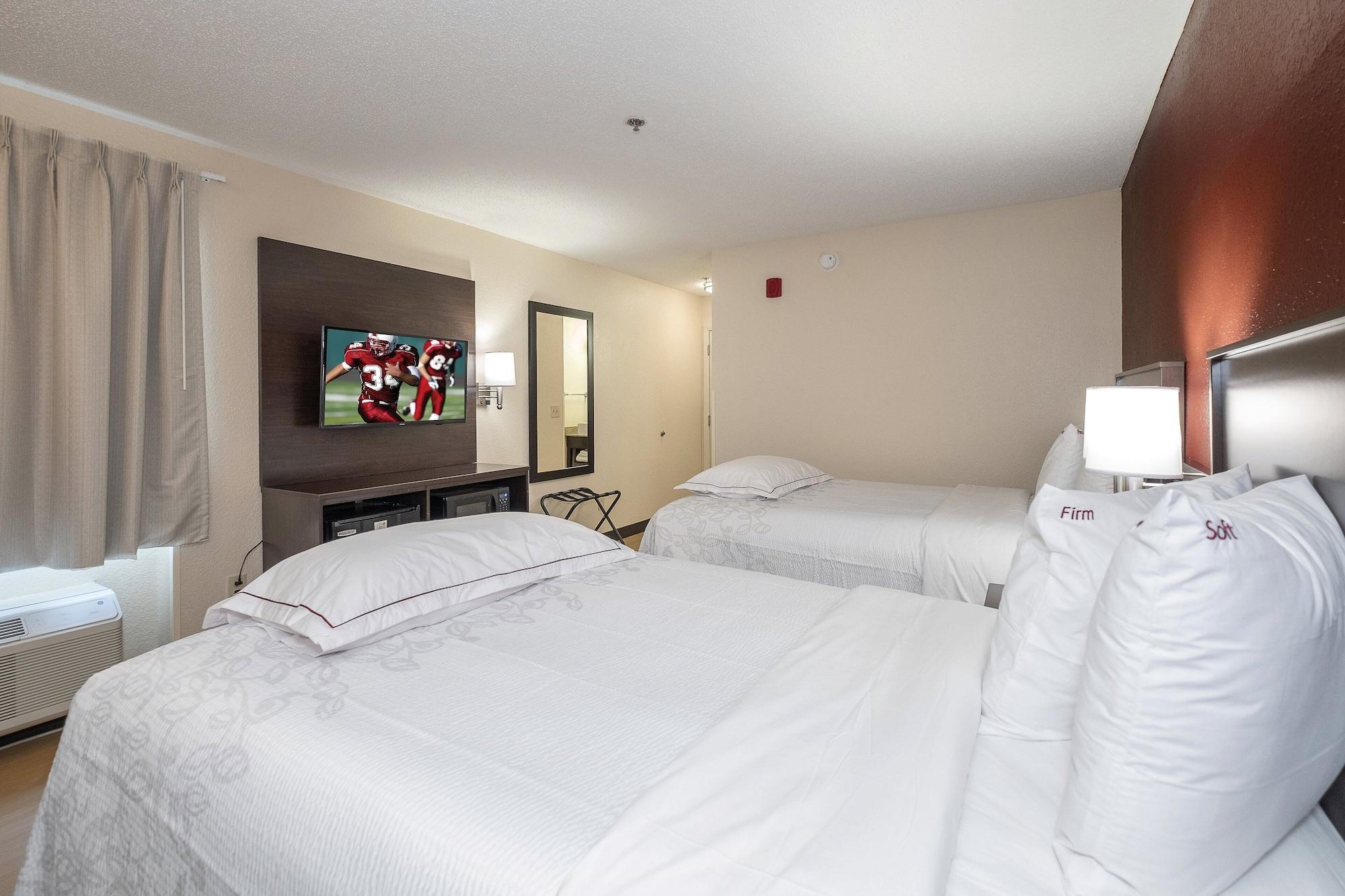 Red Roof Inn Plus+ South Deerfield - Amherst Экстерьер фото